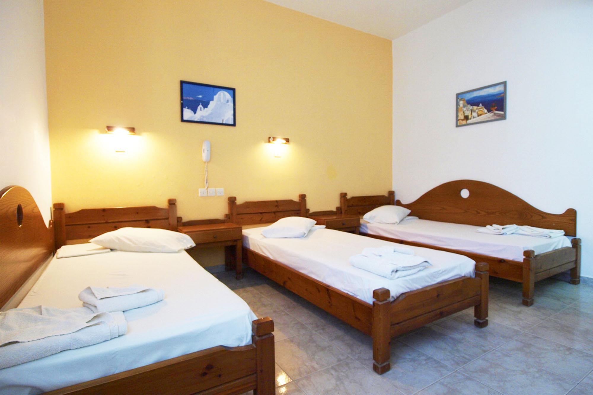 Hotel Aegeon Милопотас Екстериор снимка